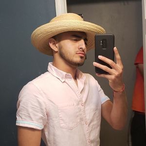 Meet your Posher, Job